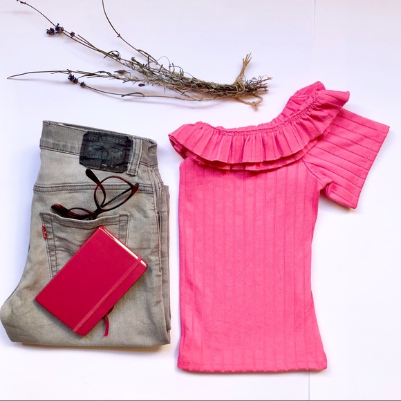 Barbie pink off-the-shoulder ribbed ruffled top - Picture 4 of 8